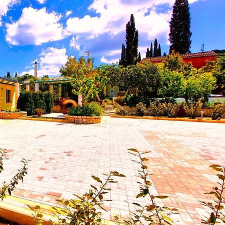Iris Apartment Near Corfu Town Контокали Екстериор снимка
