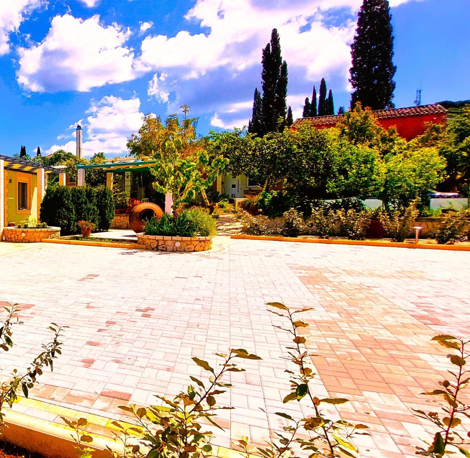 Iris Apartment Near Corfu Town Контокали Екстериор снимка